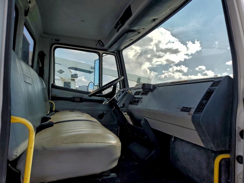Продаж на аукціоні авто 1997 Freightliner Fl106 Cha, vin: 1FV68HBA5VH729308, номер лоту: 90897475