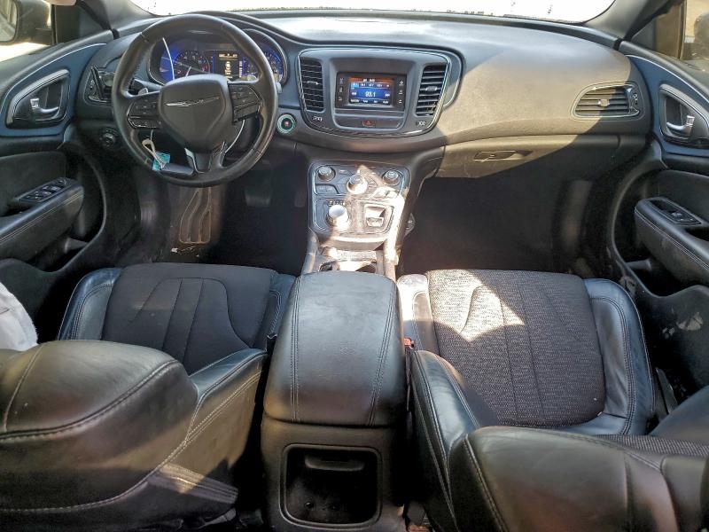 93656095 :رقم المزاد ، 1C3CCCBG0FN526497 vin ، 2015 Chrysler 200 مزاد بيع