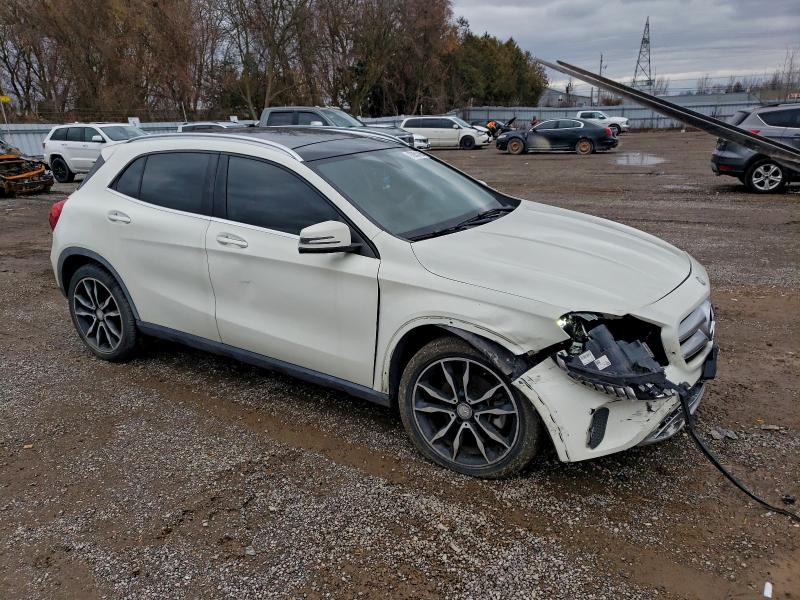 Продажа на аукционе авто 2016 Mercedes-benz Gla, vin: WDCTG4GB9GJ248737, номер лота: 93953425