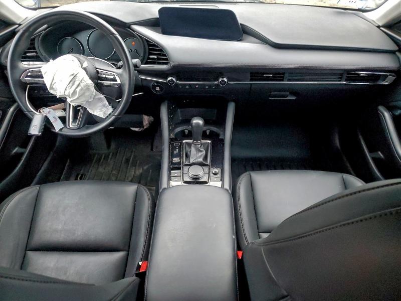 94051525 :رقم المزاد ، 3MZBPACLXNM313347 vin ، 2022 Mazda 3 مزاد بيع