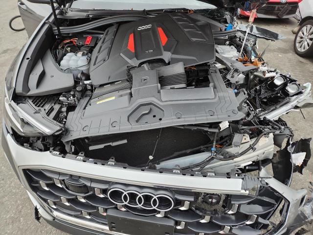 Продажа на аукционе авто 2025 Audi Sq8, vin: WA1CWBF16SD015308, номер лота: 92197605