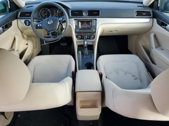 Продажа на аукционе авто 2017 Volkswagen Passat, vin: 1VWAT7A31HC015174, номер лота: 90132445