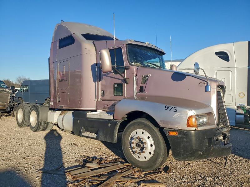 94117275 :رقم المزاد ، 1XKADB8X35J081975 vin ، 2005 Kenworth Tractor مزاد بيع