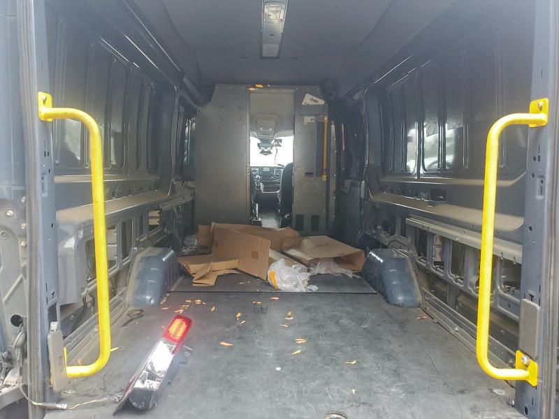 49038606 :رقم المزاد ، 1FTBR3X88LKA87201 vin ، 2020 Ford Transit مزاد بيع