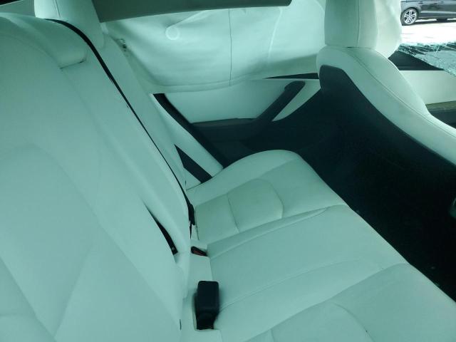 92103985 :رقم المزاد ، 5YJ3E1EC0MF856381 vin ، 2021 Tesla Model 3 مزاد بيع