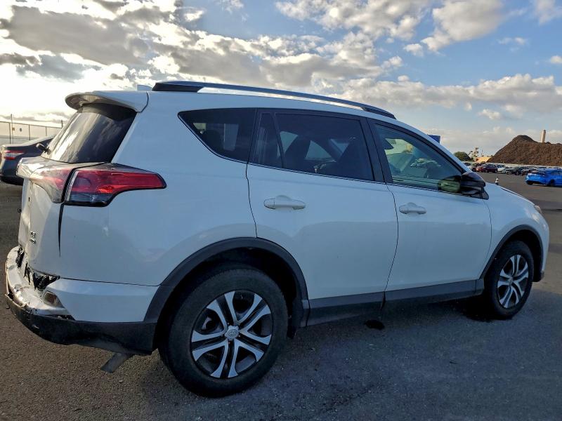 Продаж на аукціоні авто 2018 Toyota Rav4 Le, vin: JTMBFREV2JJ738779, номер лоту: 85439865