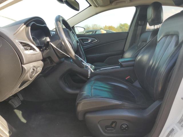Продаж на аукціоні авто 2016 Chrysler 200, vin: 1C3CCCAB0GN179860, номер лоту: 91626955