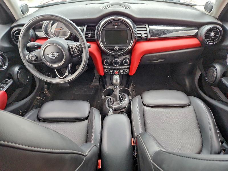 Продажа на аукционе авто 2016 Mini Cooper, vin: WMWXU3C5XG2D27547, номер лота: 93715085