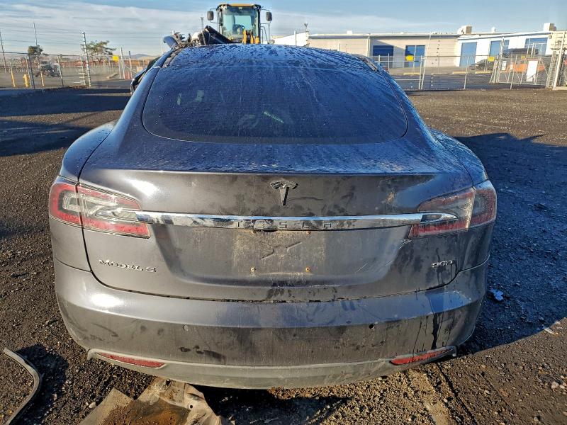 Продажа на аукционе авто 2016 Tesla Model S, vin: 5YJSA1E20GF133150, номер лота: 93682995