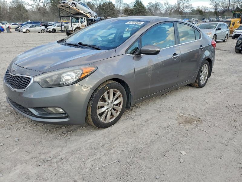Продаж на аукціоні авто 2015 Kia Forte, vin: KNAFX4A83F5392322, номер лоту: 94107075