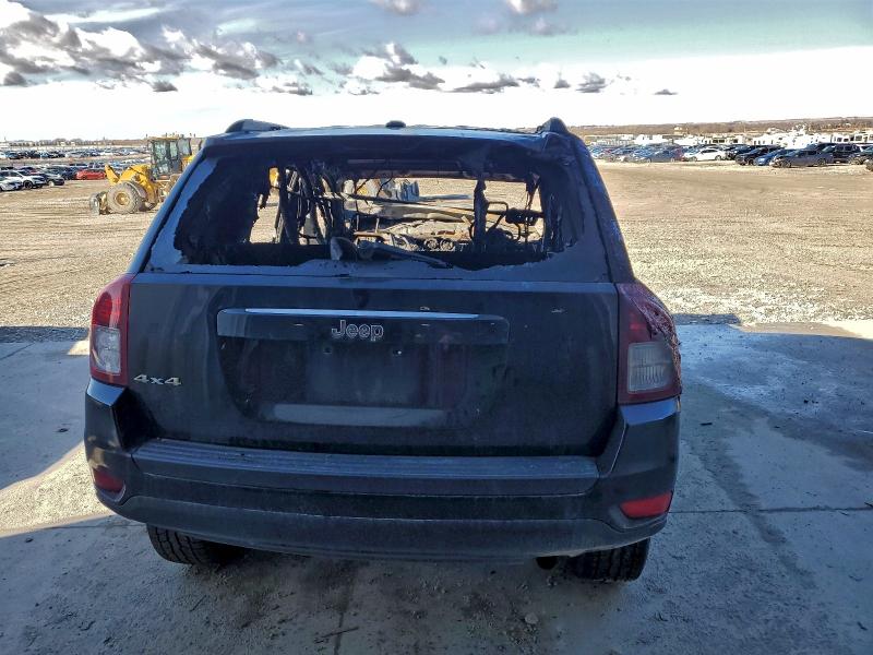 2016 Jeep Compass მანქანა იყიდება აუქციონზე, vin: 1C4NJDBB3GD756367, აუქციონის ნომერი: 94164645