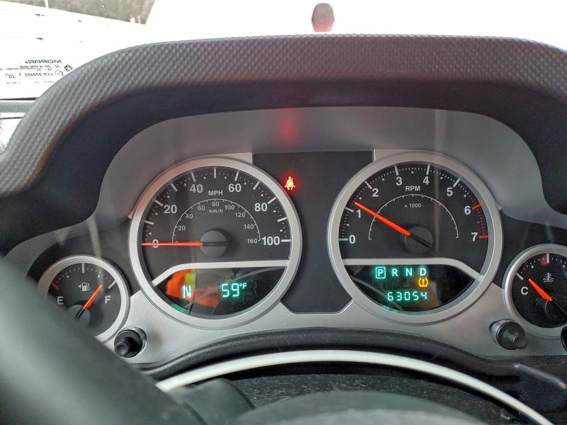 93310175 :رقم المزاد ، 1J4BA3H14AL143483 vin ، 2010 Jeep Wrangler Unlimited مزاد بيع