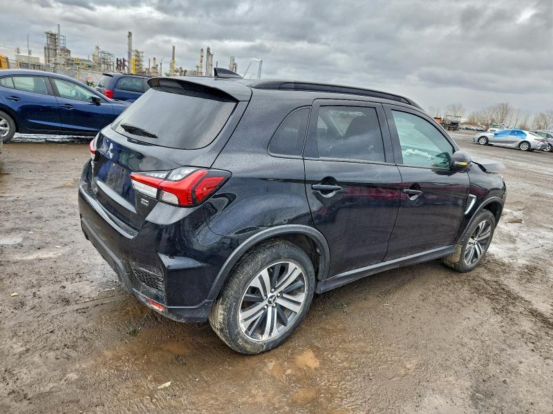 94349915 :رقم المزاد ، JA4AJVAW9NU604657 vin ، 2022 Mitsubishi Rvr Se مزاد بيع