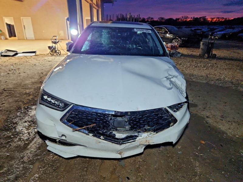 Продажа на аукционе авто 2018 Acura Tlx Tech, vin: 19UUB2F5XJA009182, номер лота: 92606165