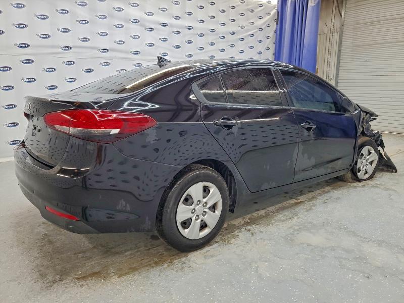 2018 Kia Forte მანქანა იყიდება აუქციონზე, vin: 3KPFK4A79JE244939, აუქციონის ნომერი: 90199385