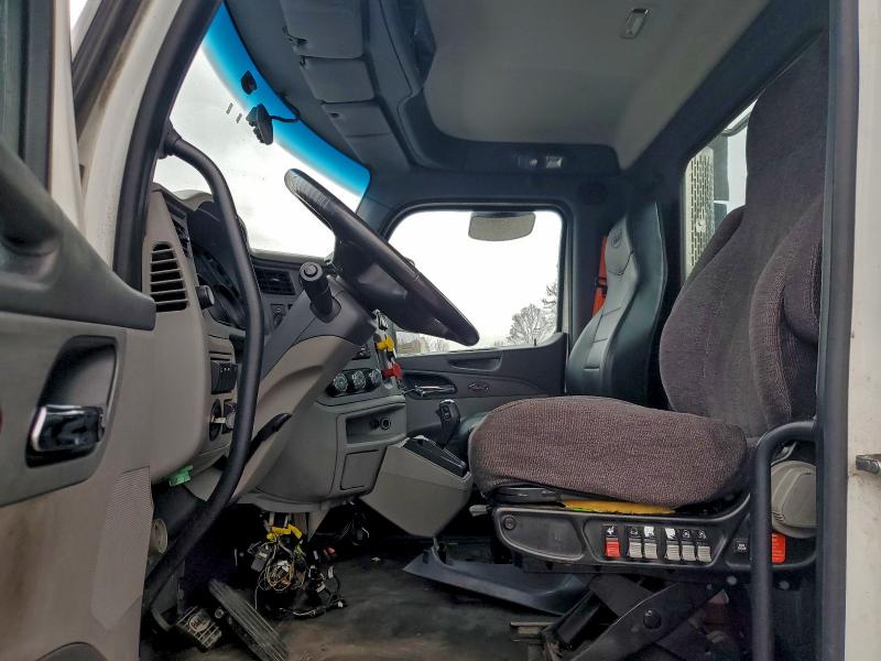 Продаж на аукціоні авто 2016 Peterbilt 579, vin: 1XPBA48X2GD339732, номер лоту: 93058075