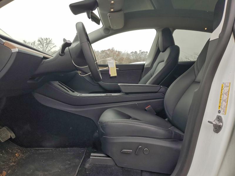 93894705 :رقم المزاد ، 7SAYGDEE4PA102276 vin ، 2023 Tesla Model Y مزاد بيع