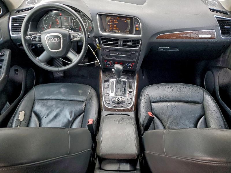 93741825 :رقم المزاد ، WA1LFAFP3BA016092 vin ، 2011 Audi Q5 مزاد بيع