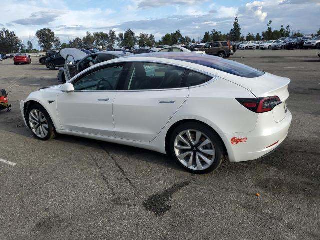 92942815 :رقم المزاد ، 5YJ3E1EA0JF018426 vin ، 2018 Tesla Model 3 مزاد بيع