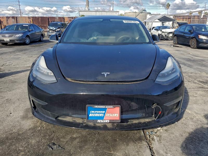 2020 Tesla Model 3 მანქანა იყიდება აუქციონზე, vin: 5YJ3E1EAXLF611326, აუქციონის ნომერი: 93098105