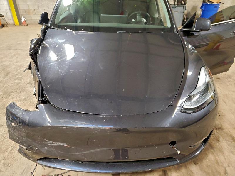 93415145 :رقم المزاد ، 7SAYGDEE2RA302804 vin ، 2024 Tesla Model Y مزاد بيع
