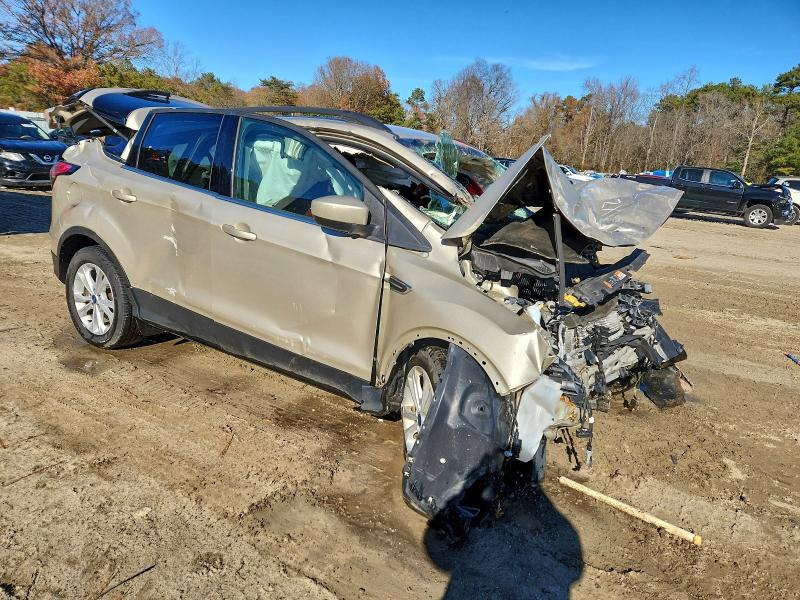 94125755 :رقم المزاد ، 1FMCU9GDXJUB23521 vin ، 2018 Ford Escape مزاد بيع