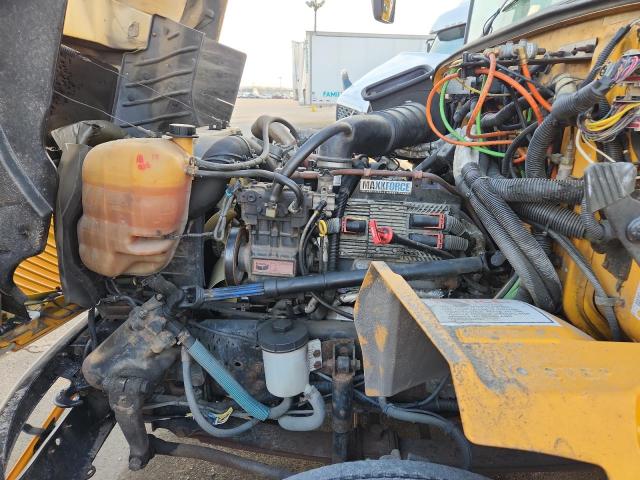 92332905 :رقم المزاد ، 4DRBUSKN3BB370234 vin ، 2011 Icrp 3000 مزاد بيع