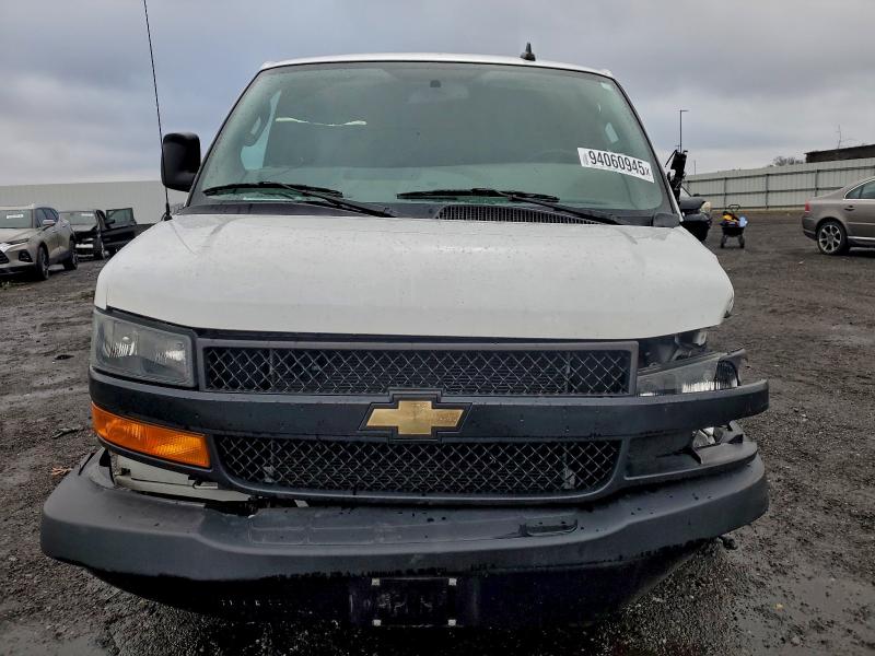 Продаж на аукціоні авто 2023 Chev Express G2500, vin: 1GCWGAFP3P1157266, номер лоту: 53306106