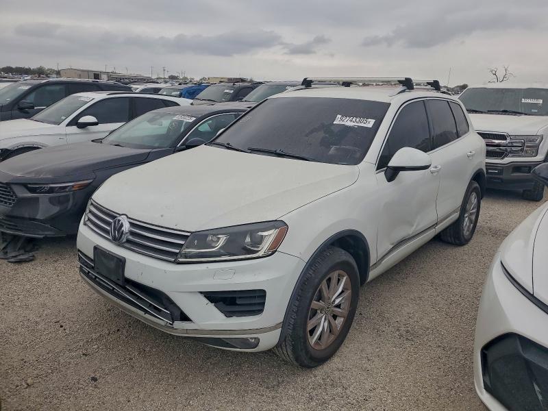 2016 Volkswagen Touareg Sp მანქანა იყიდება აუქციონზე, vin: WVGEF9BP9GD000516, აუქციონის ნომერი: 92743305