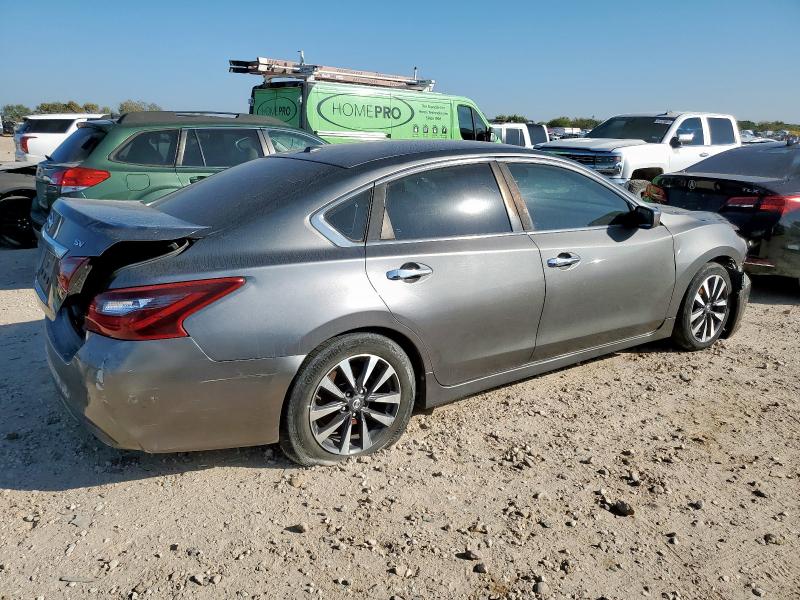 2017 Nissan Altima მანქანა იყიდება აუქციონზე, vin: 1N4AL3AP2HC139152, აუქციონის ნომერი: 84781365
