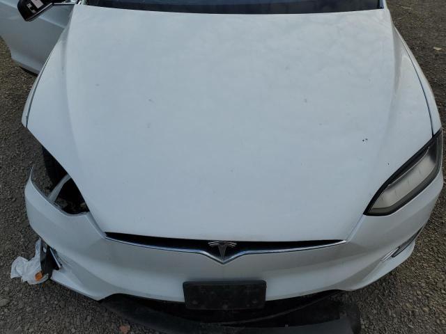 Продажа на аукционе авто 2017 Tesla Model X, vin: 5YJXCAE28HF051278, номер лота: 93075405