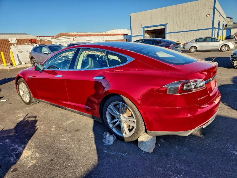 94186725 :رقم المزاد ، 5YJSA1H16FFP78953 vin ، 2015 Tesla Model S مزاد بيع