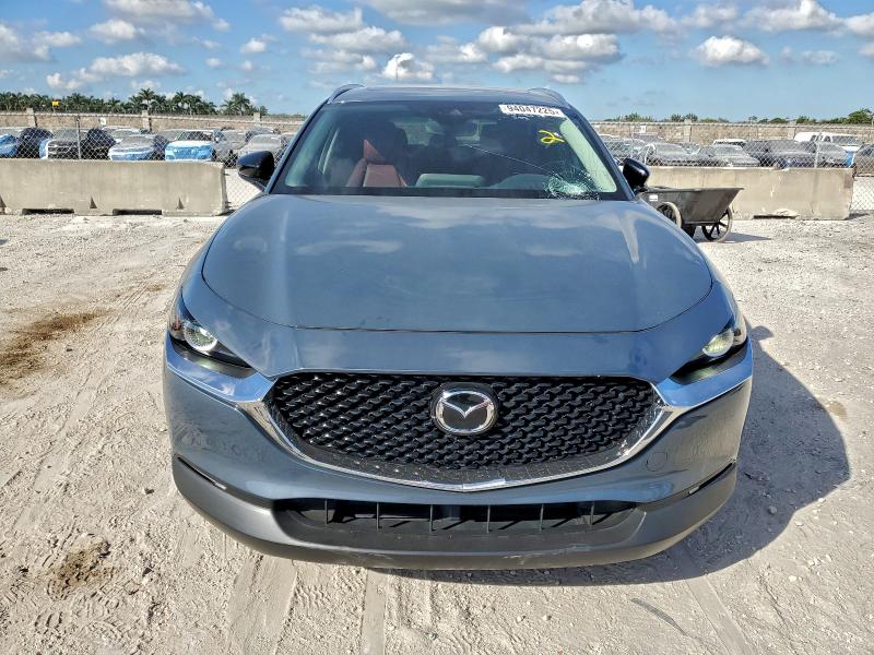 2023 Mazda Cx-30 Pref მანქანა იყიდება აუქციონზე, vin: 3MVDMBCM0PM543077, აუქციონის ნომერი: 94047225