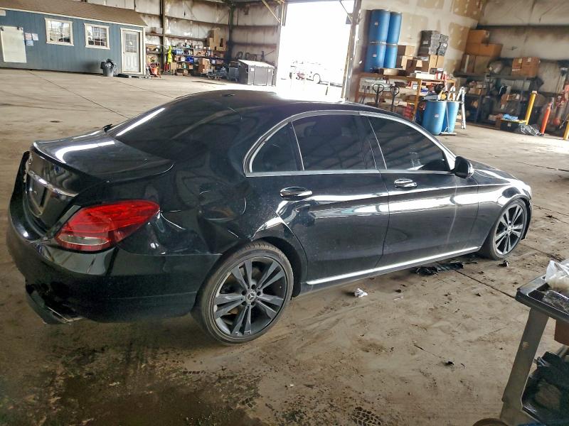 2017 Mercedes-benz C მანქანა იყიდება აუქციონზე, vin: 55SWF4JBXHU231404, აუქციონის ნომერი: 93417295