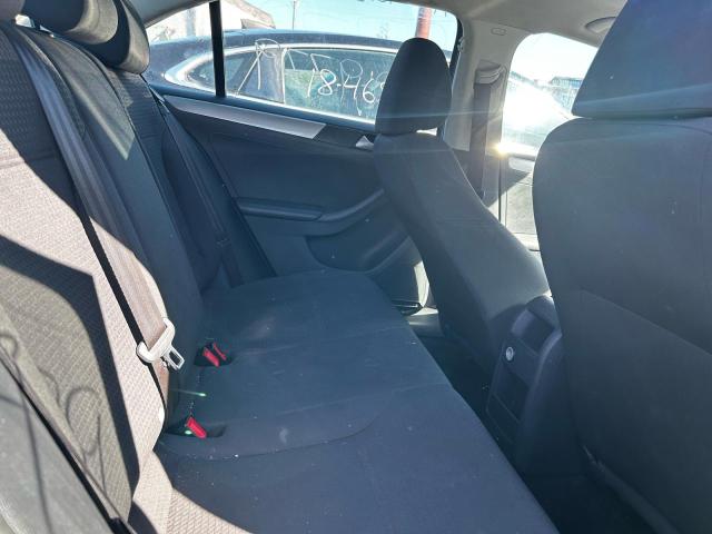 91705475 :رقم المزاد ، 3VWD17AJ9FM329779 vin ، 2015 Volkswagen Jetta Se مزاد بيع