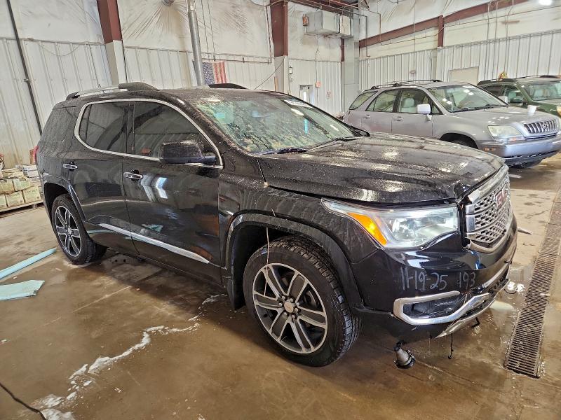 94269485 :رقم المزاد ، 1GKKNXLS1JZ181028 vin ، 2018 Gmc Acadia مزاد بيع
