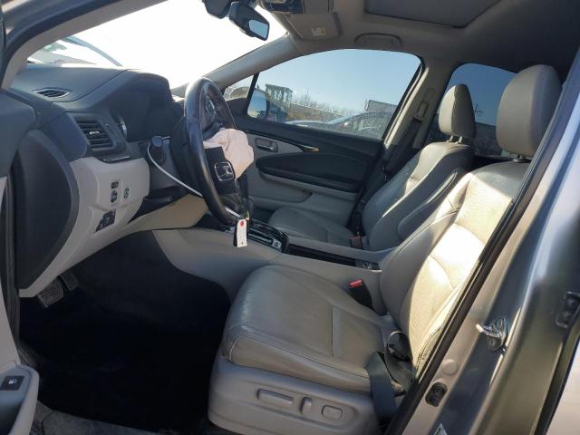Продажа на аукционе авто 2018 Honda Ridgeline, vin: 5FPYK3F72JB017542, номер лота: 93445255