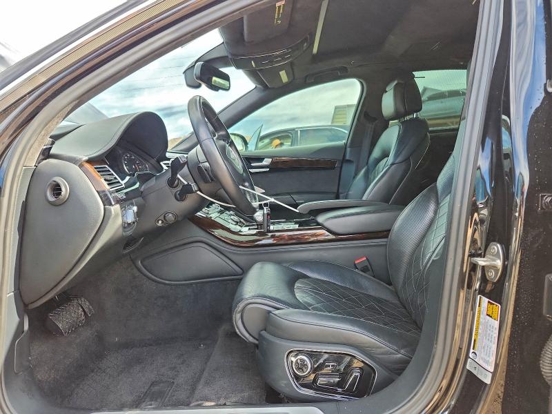 94468425 :رقم المزاد ، WAU32AFD9FN029822 vin ، 2015 Audi A8 مزاد بيع
