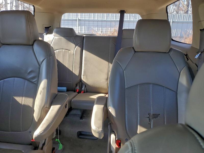 94332715 :رقم المزاد ، 1GKKRTKD7FJ162554 vin ، 2015 Gmc Acadia مزاد بيع