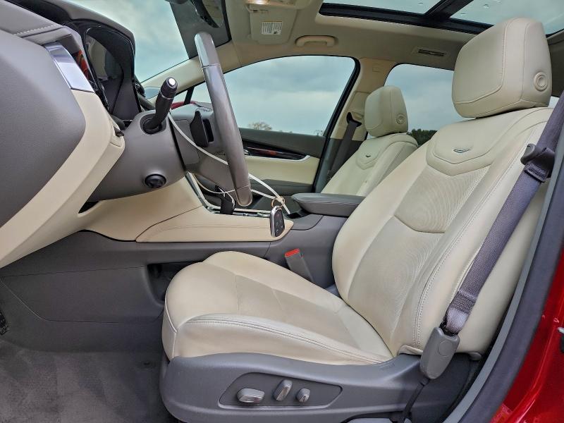 93243735 :رقم المزاد ، 1GYKPDRS1LZ205952 vin ، 2020 Cadillac Xt6 مزاد بيع
