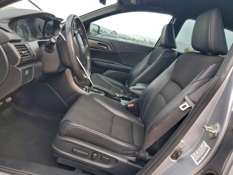 Продаж на аукціоні авто 2017 Honda Accord Spo, vin: 1HGCR2F57HA261702, номер лоту: 94097095