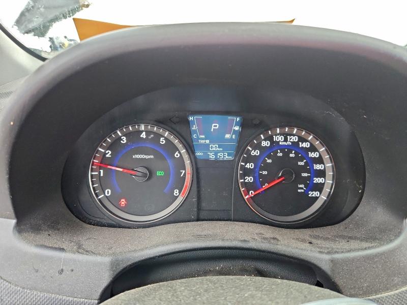 2013 Hyundai Accent მანქანა იყიდება აუქციონზე, vin: KMHCT5AE4DU101628, აუქციონის ნომერი: 93723255