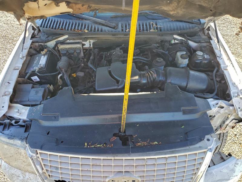 2003 Ford Expedition მანქანა იყიდება აუქციონზე, vin: 1FMFU16L73LC15704, აუქციონის ნომერი: 94916295