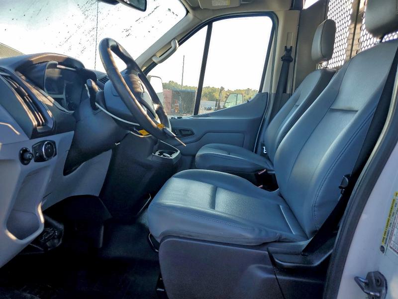 94415625 :رقم المزاد ، 1FTYR2XM3HKA58360 vin ، 2017 Ford Transit مزاد بيع