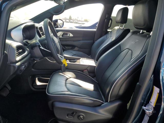 Продаж на аукціоні авто 2025 Chrysler Pacifica L, vin: 2C4RC1GG8SR593820, номер лоту: 90901745
