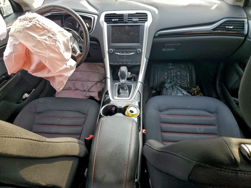 Продаж на аукціоні авто 2015 Ford Fusion, vin: 3FA6P0LU0FR234707, номер лоту: 93840635