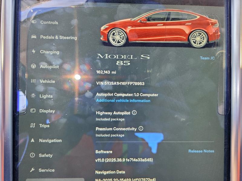 94186725 :رقم المزاد ، 5YJSA1H16FFP78953 vin ، 2015 Tesla Model S مزاد بيع