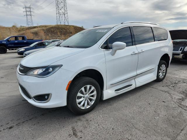 90719745 :رقم المزاد ، 2C4RC1BG2KR603393 vin ، 2019 Chrysler Pacifica T مزاد بيع
