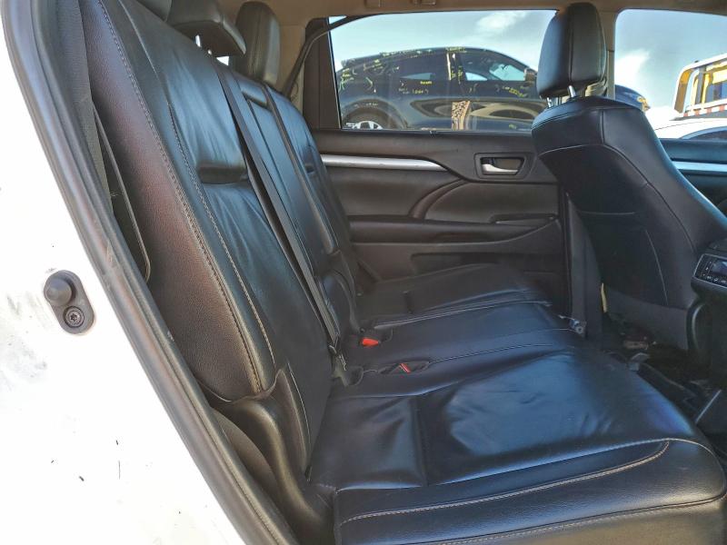 Продаж на аукціоні авто 2019 Toyota Highlander, vin: 5TDJZRFH9KS587231, номер лоту: 94098705