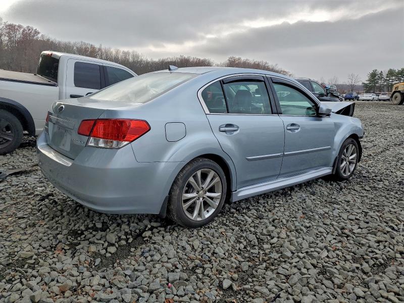 93106995 :رقم المزاد ، 4S3BMCL6XE3020793 vin ، 2014 Subaru Legacy مزاد بيع